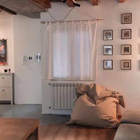 Il Centro Di *